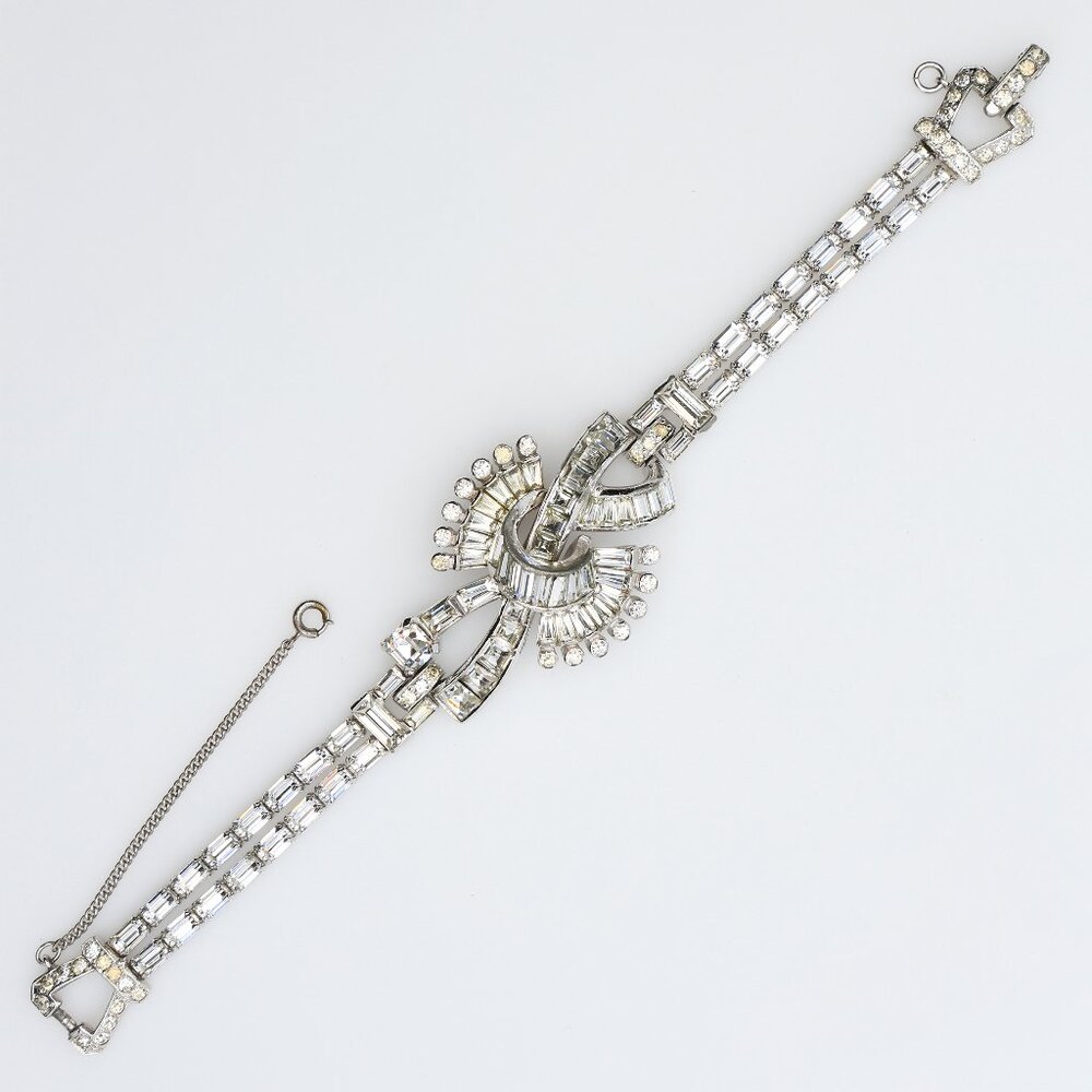 Vintage Mazer Bros Art Moderne Clear Rhinestone Baguette Knot Bracelet‎ 1940s